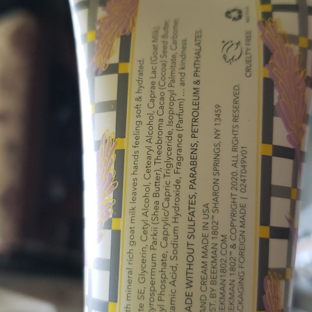 Beekman 1802 Lavender Goat Milk Gift Starter Body Care Kit - Picture 6 of 15